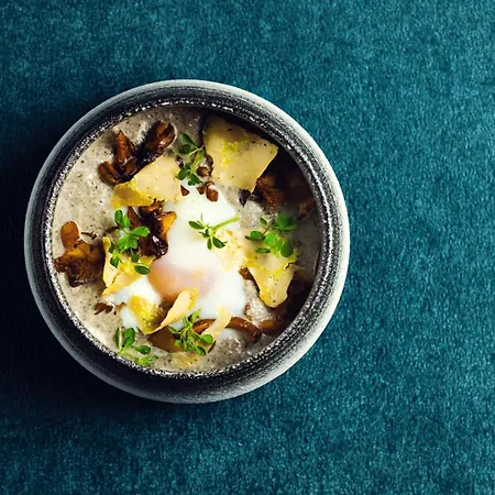Restaurant La Cote Revee ホテル ルカート