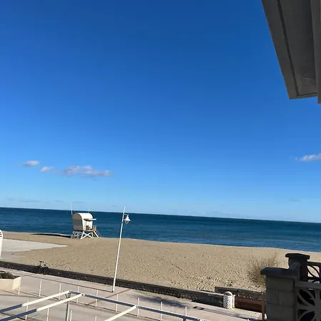 ホテル Restaurant La Cote Revee