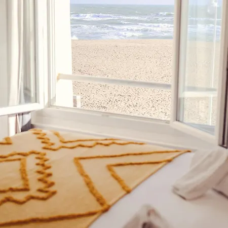 Restaurant La Cote Revee ホテル *