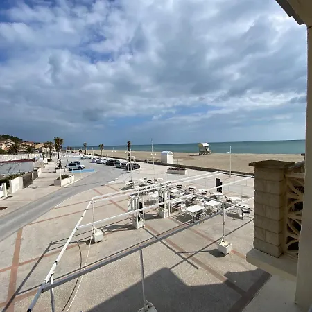 Restaurant La Cote Revee * Лёкат