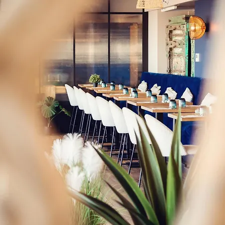Restaurant La Cote Revee * Лёкат