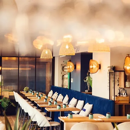 Отель Restaurant La Cote Revee